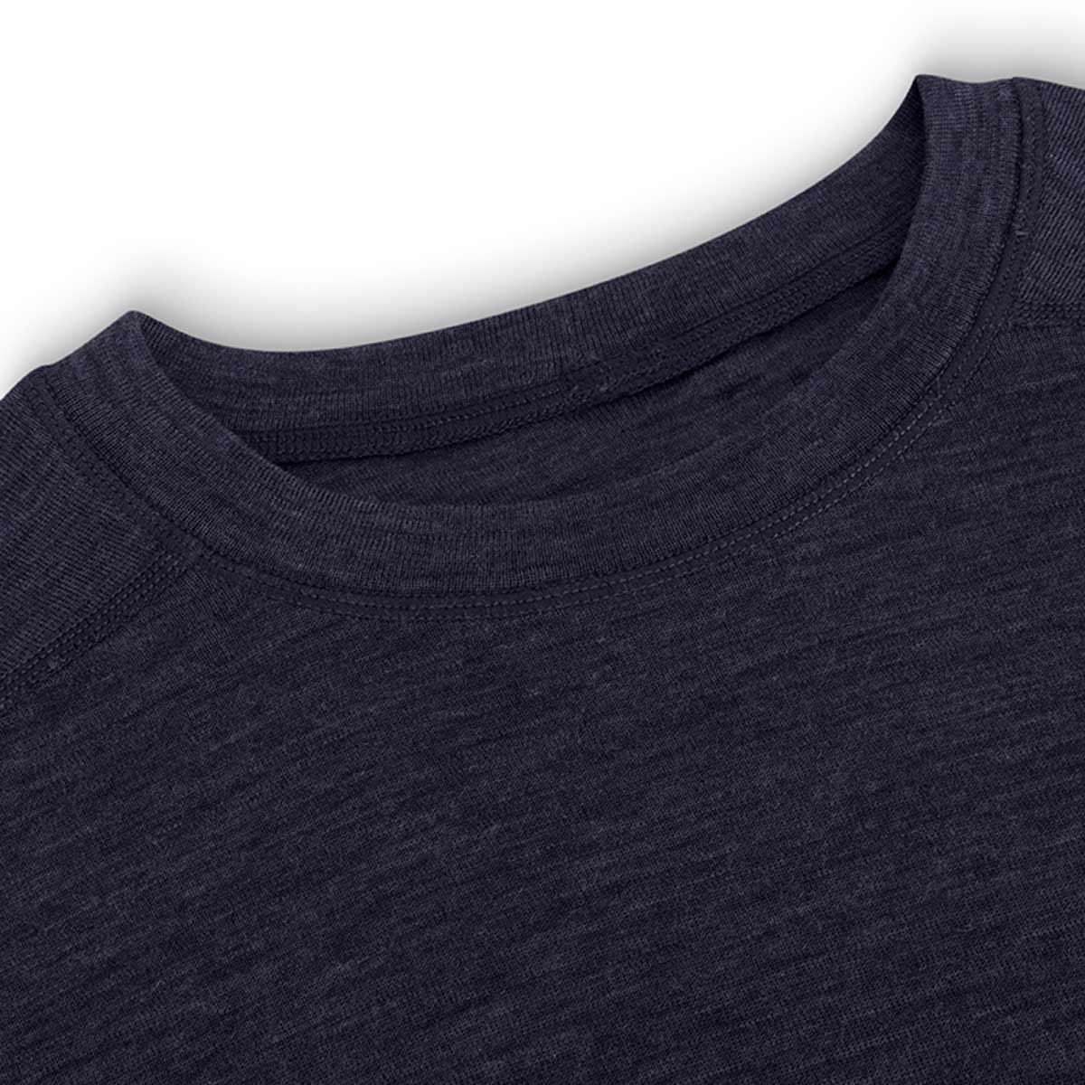 Hoggs-of-Fife-100_-Merino-Wool-Base-Layer-Short-Sleeve-Navy-Detail Hoggs-of-Fife-100_-Merino-Wool-Base-Layer-Short-Sleeve-Navy-Detail