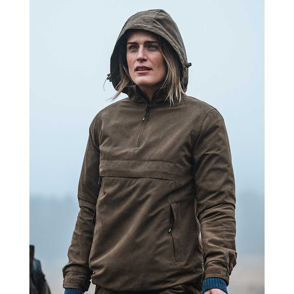 Hoggs of Fife Struther Ladies Waterproof Field Pro Smock - lifestyle Hoggs of Fife Struther Ladies Waterproof Field Pro Smock - lifestyle