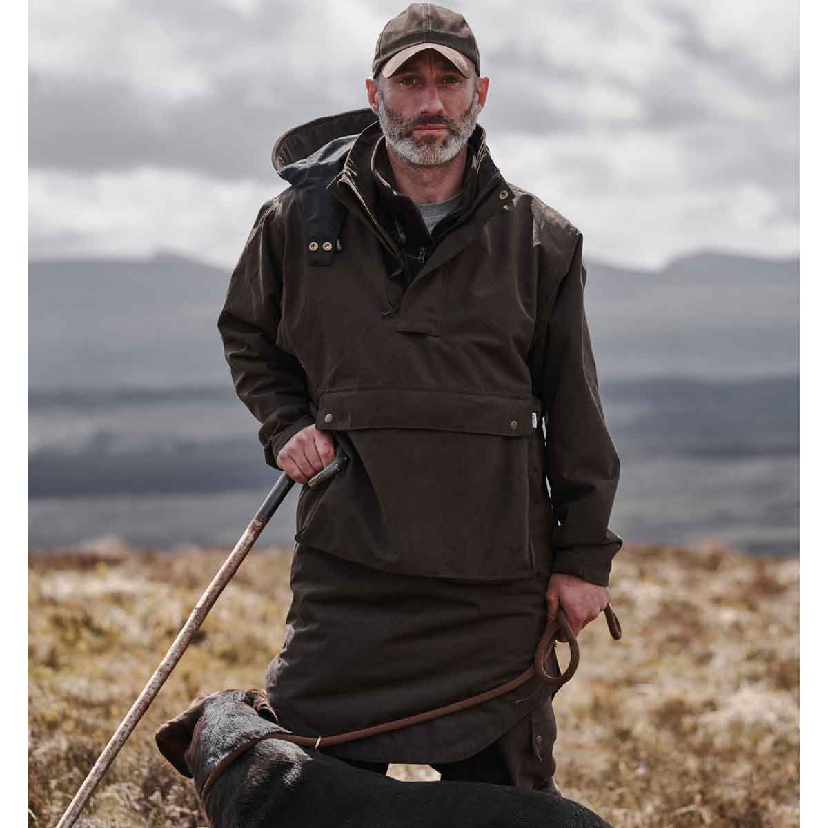 Hoggs of Fife Struther Trilaminate Long Smock - lifestyle Hoggs of Fife Struther Trilaminate Long Smock - lifestyle