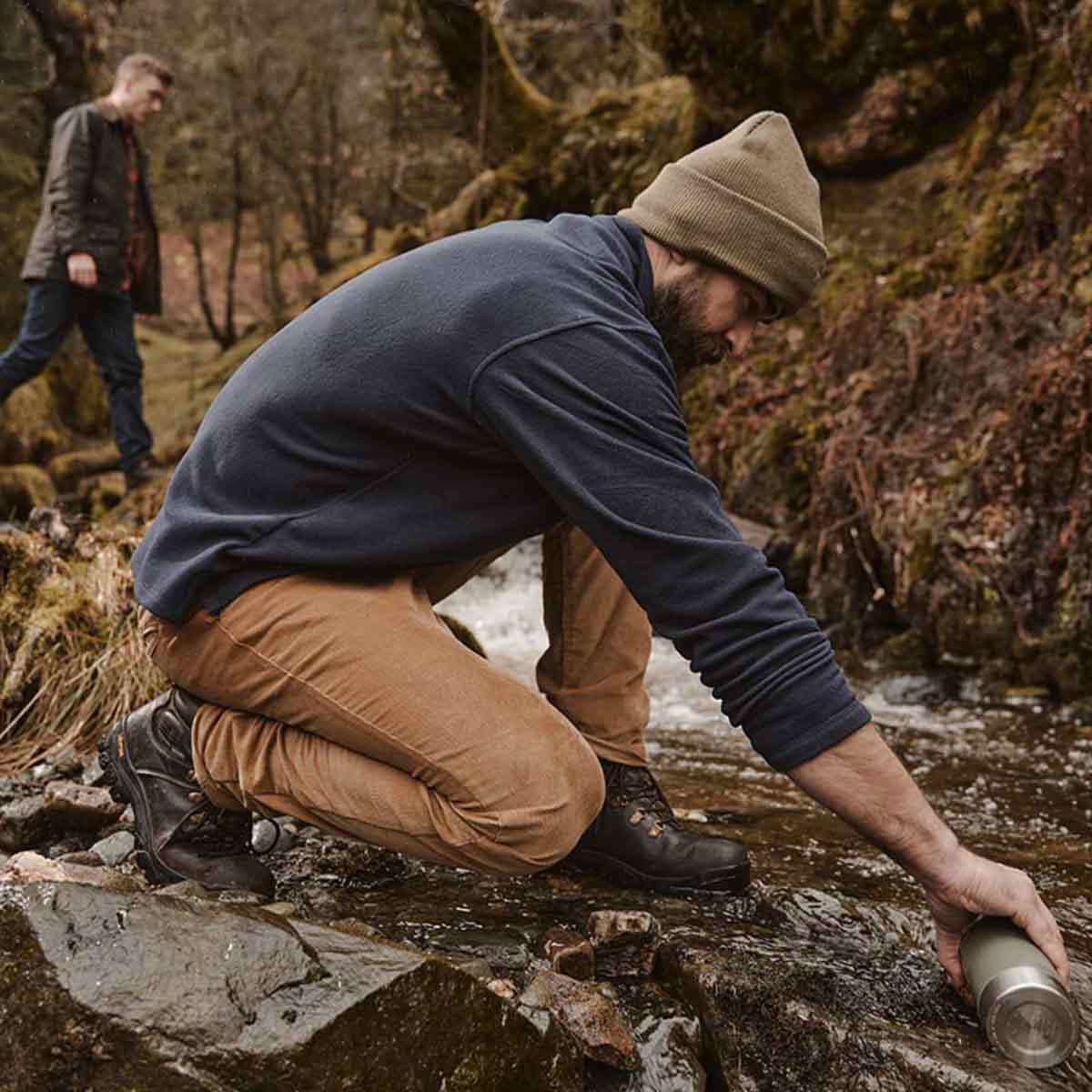 Hoggs of Fife Knitted Thinsulate Waterproof Beanie Hat - Olive - Lifestyle Hoggs of Fife Knitted Thinsulate Waterproof Beanie Hat - Olive - Lifestyle