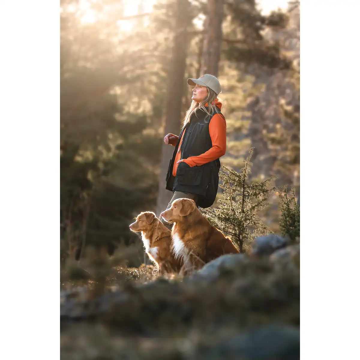 Pinewood Dog Sports Womens Trainer Vest- Black - lifestyle model side view Pinewood Dog Sports Womens Trainer Vest- Black - lifestyle model side view