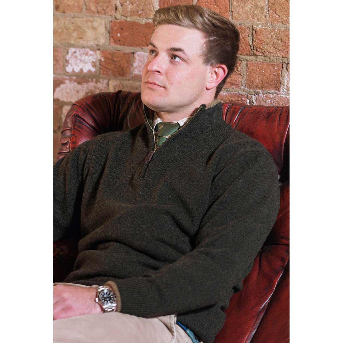 Jack Pyke Ashcombe Zipknit Pullover - dark olive lifestyle Jack Pyke Ashcombe Zipknit Pullover - dark olive lifestyle
