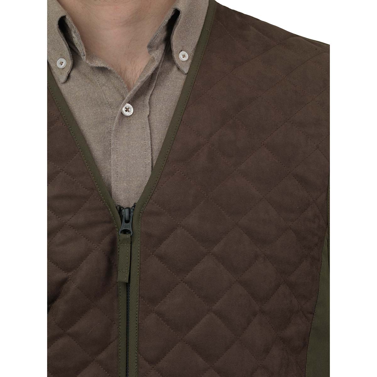 Laksen Marsh Shooting Vest - Front Detail Laksen Marsh Shooting Vest - Front Detail