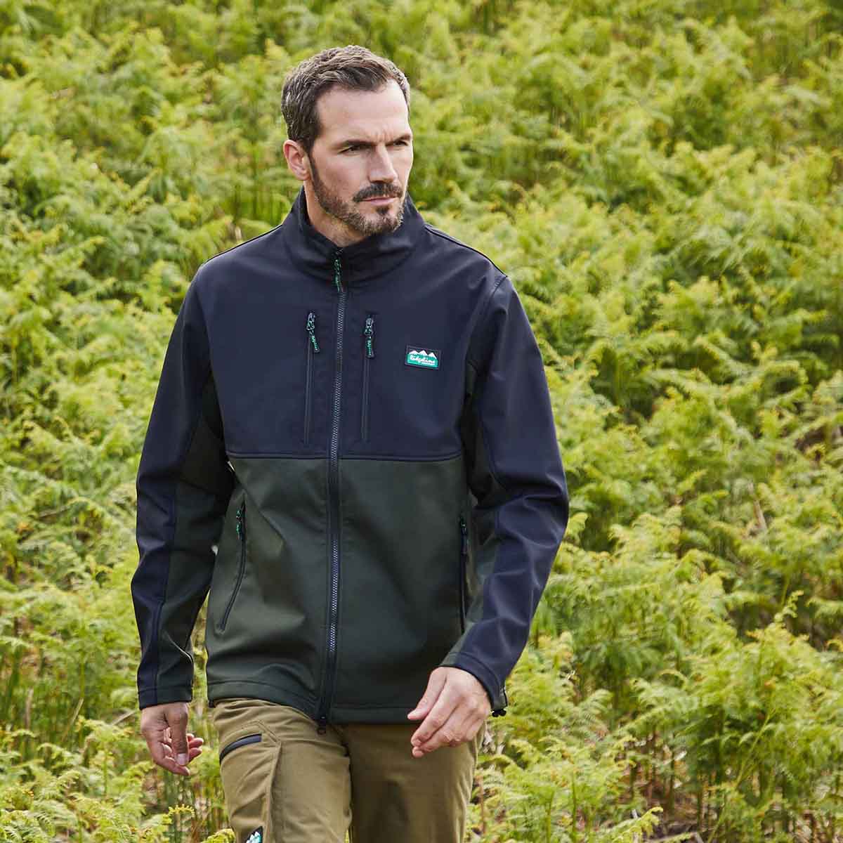 Ridgeline Ranger 24 Jacket - deep forest/black front lifestyle Ridgeline Ranger 24 Jacket - deep forest/black front lifestyle