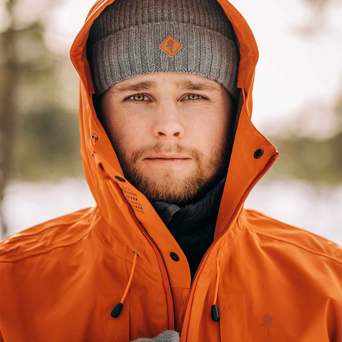 Pinewood Abisko 3L Jacket - Burned Orange - Model Pinewood Abisko 3L Jacket - Burned Orange - Model