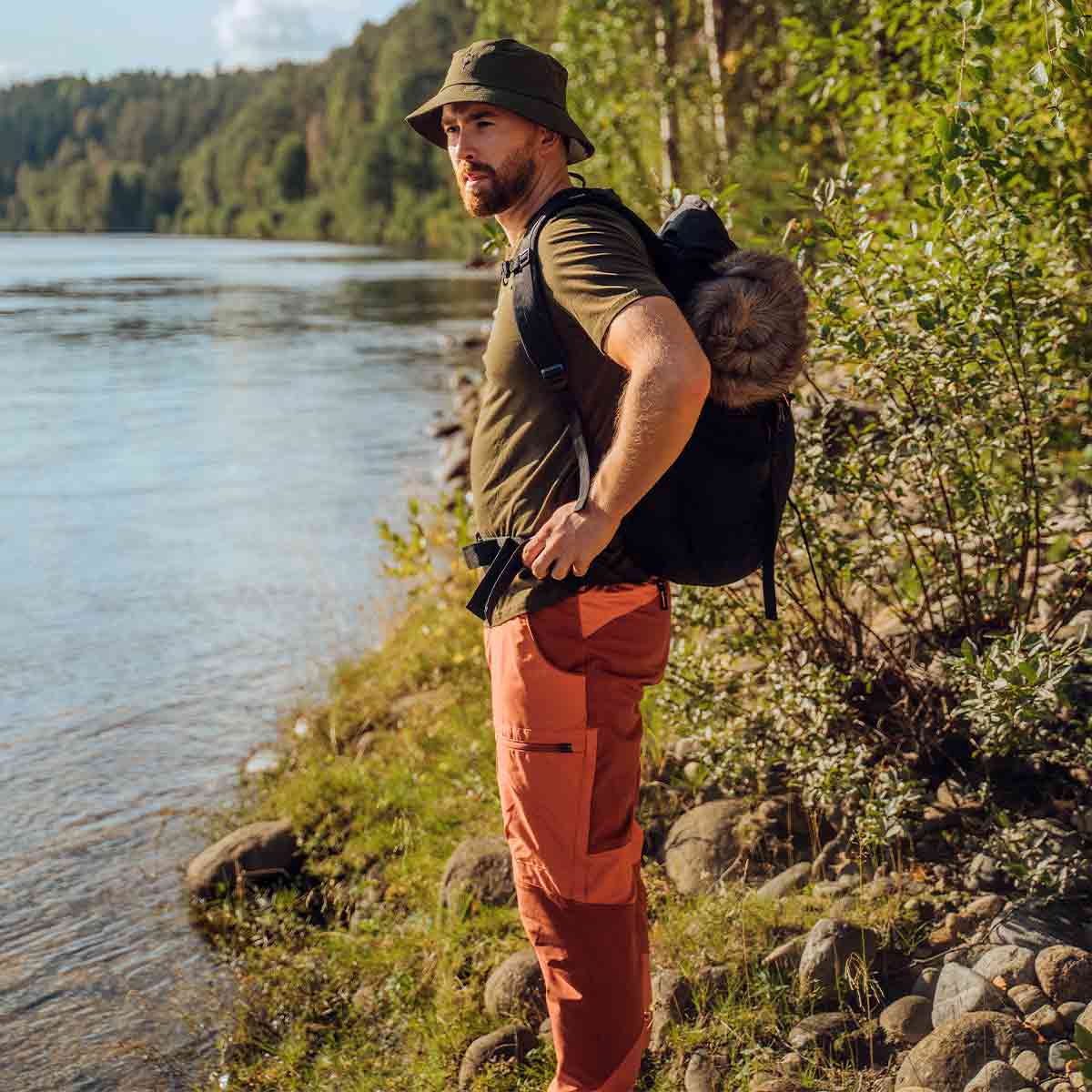 Pinewood Caribou TC Trousers - Bright Orange - Model Pinewood Caribou TC Trousers - Bright Orange - Model