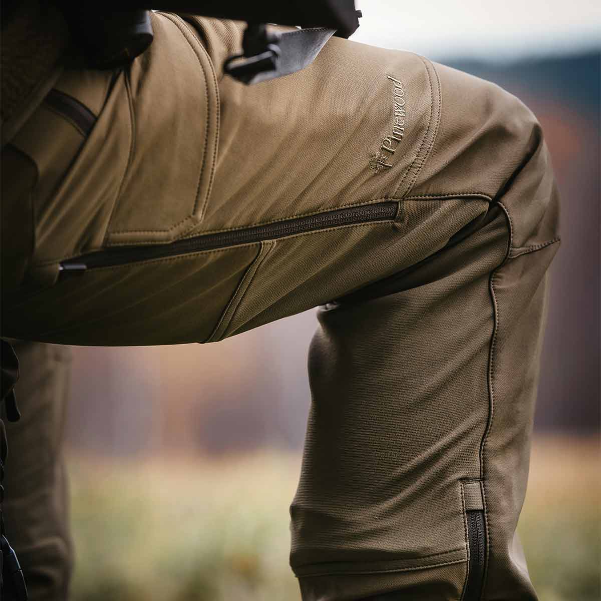 Pinewood Furudal Hunters Hybrid Stretch Trousers - Model Pinewood Furudal Hunters Hybrid Stretch Trousers - Model