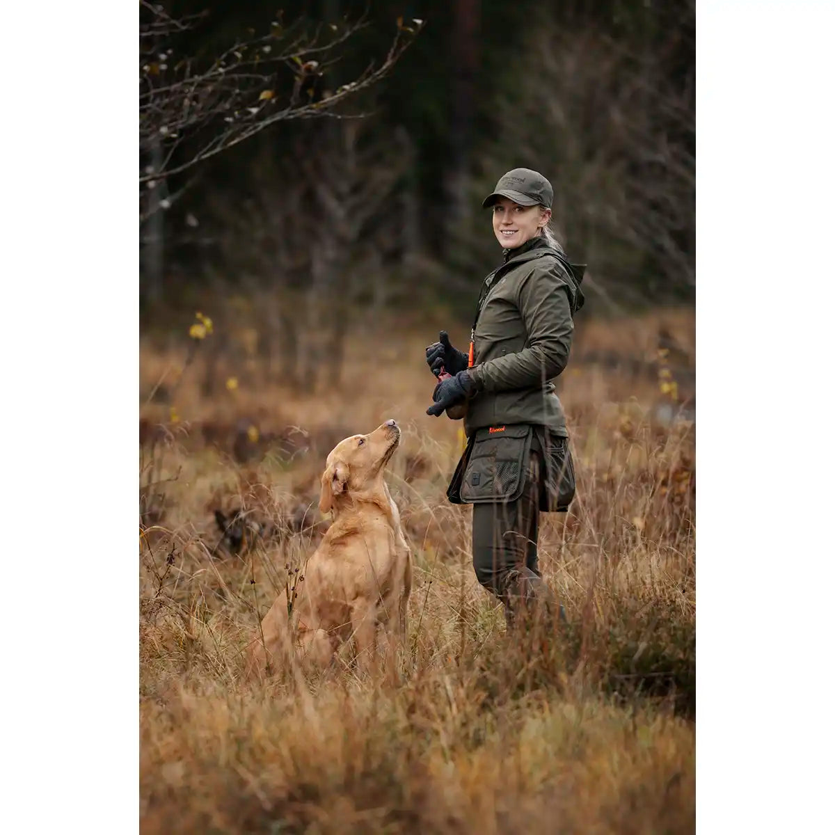 Pinewood Dog Sports Utility Belt- Moss Green- lifestyle Pinewood Dog Sports Utility Belt- Moss Green- lifestyle