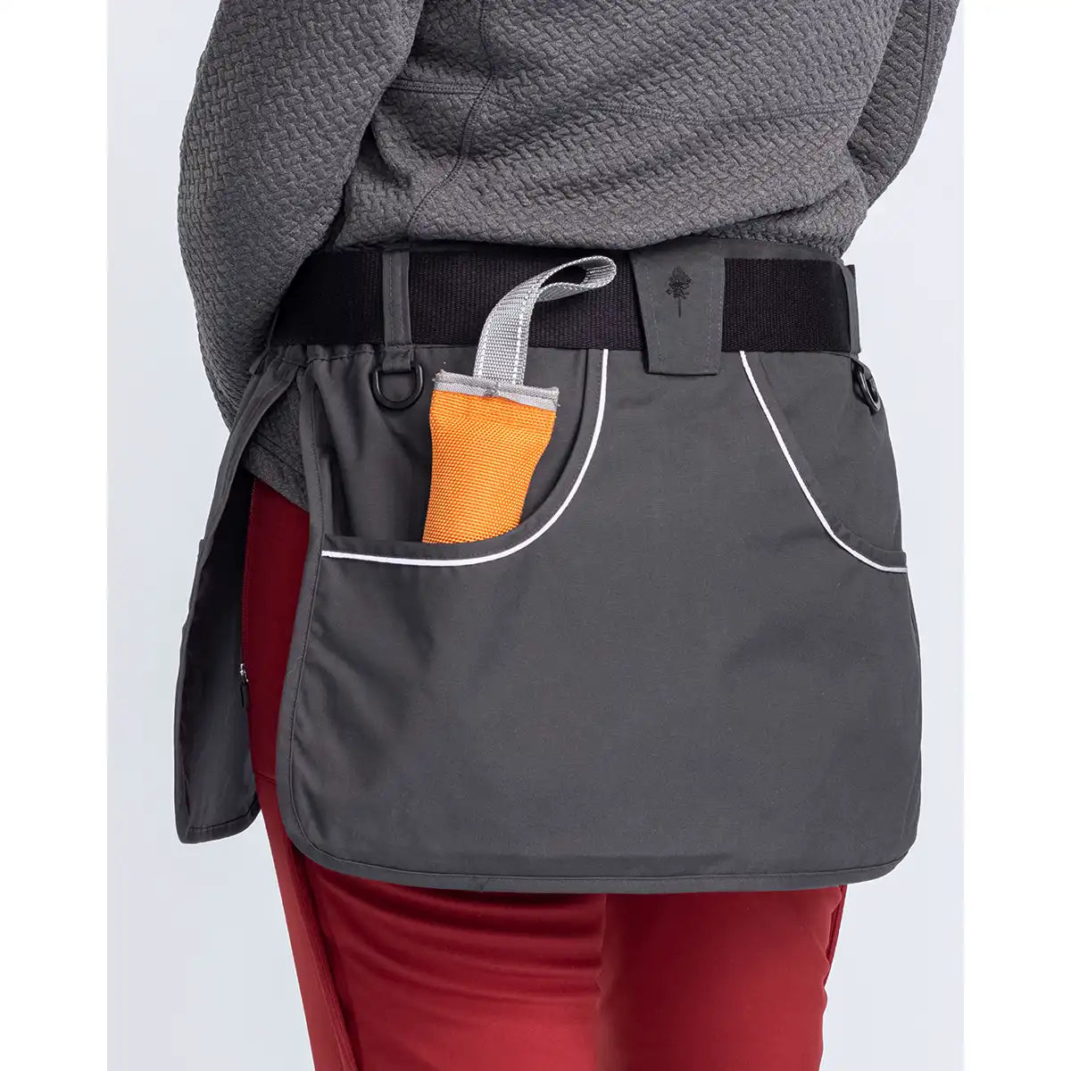 Pinewood Dog Sports Waistbelt- Dark Anthracite- back pocket detail Pinewood Dog Sports Waistbelt- Dark Anthracite- back pocket detail