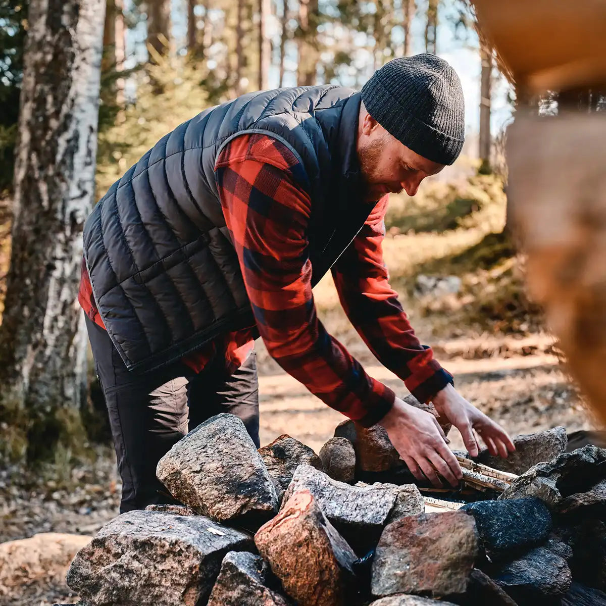 Pinewood Finnveden Canada Shirt- Red/Black- Outdoor Lifestyle Pinewood Finnveden Canada Shirt- Red/Black- Outdoor Lifestyle