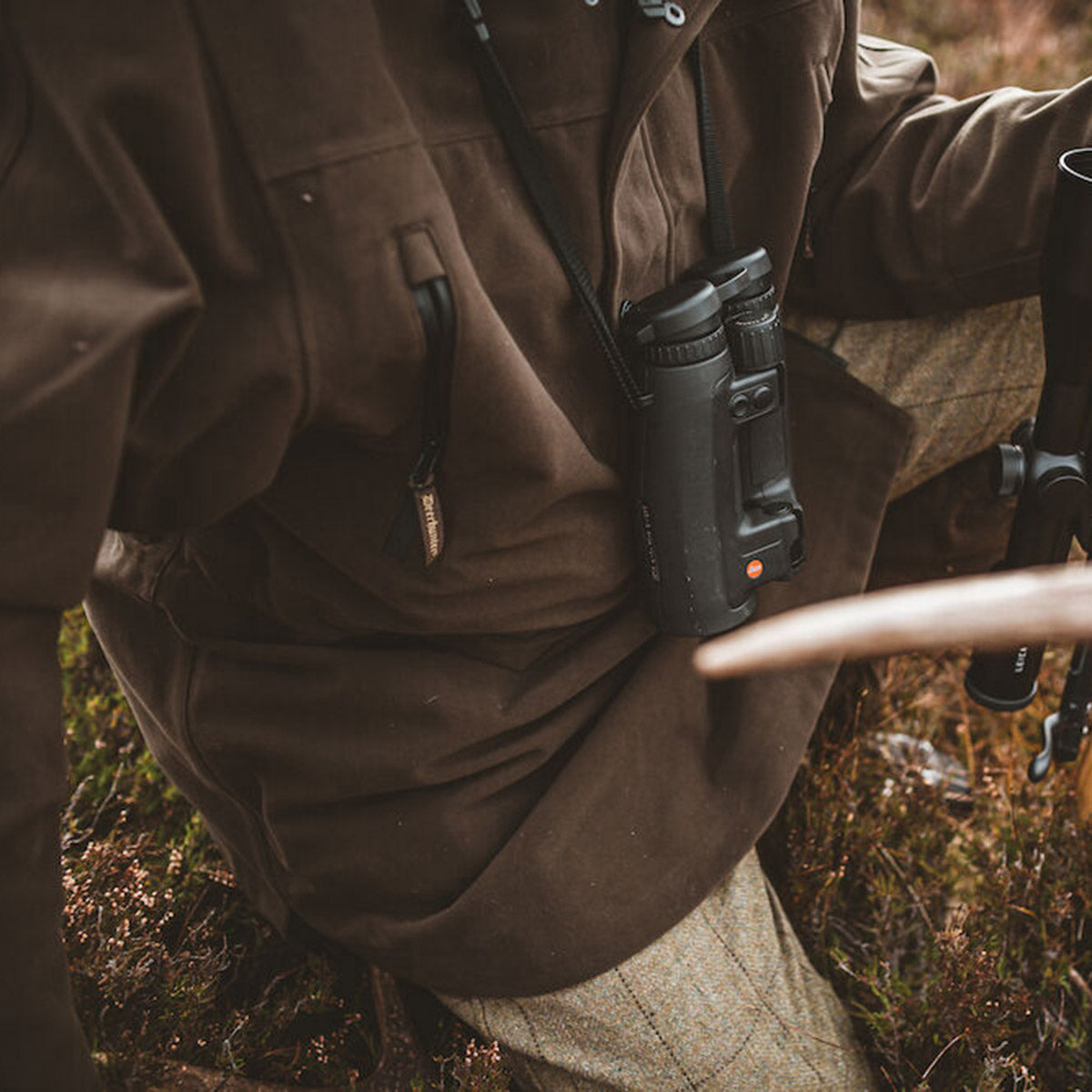 Deerhunter Pro Gamekeeper Jacket - Short - Peat - On Model Deerhunter Pro Gamekeeper Jacket - Short - Peat - On Model