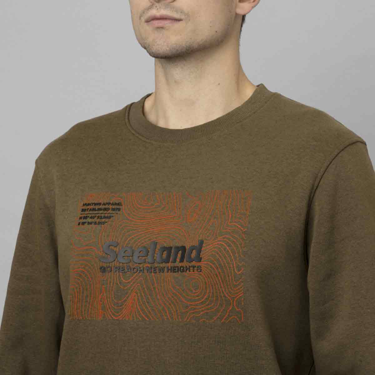 Seeland Pulse Sweatshirt - on model Seeland Pulse Sweatshirt - on model