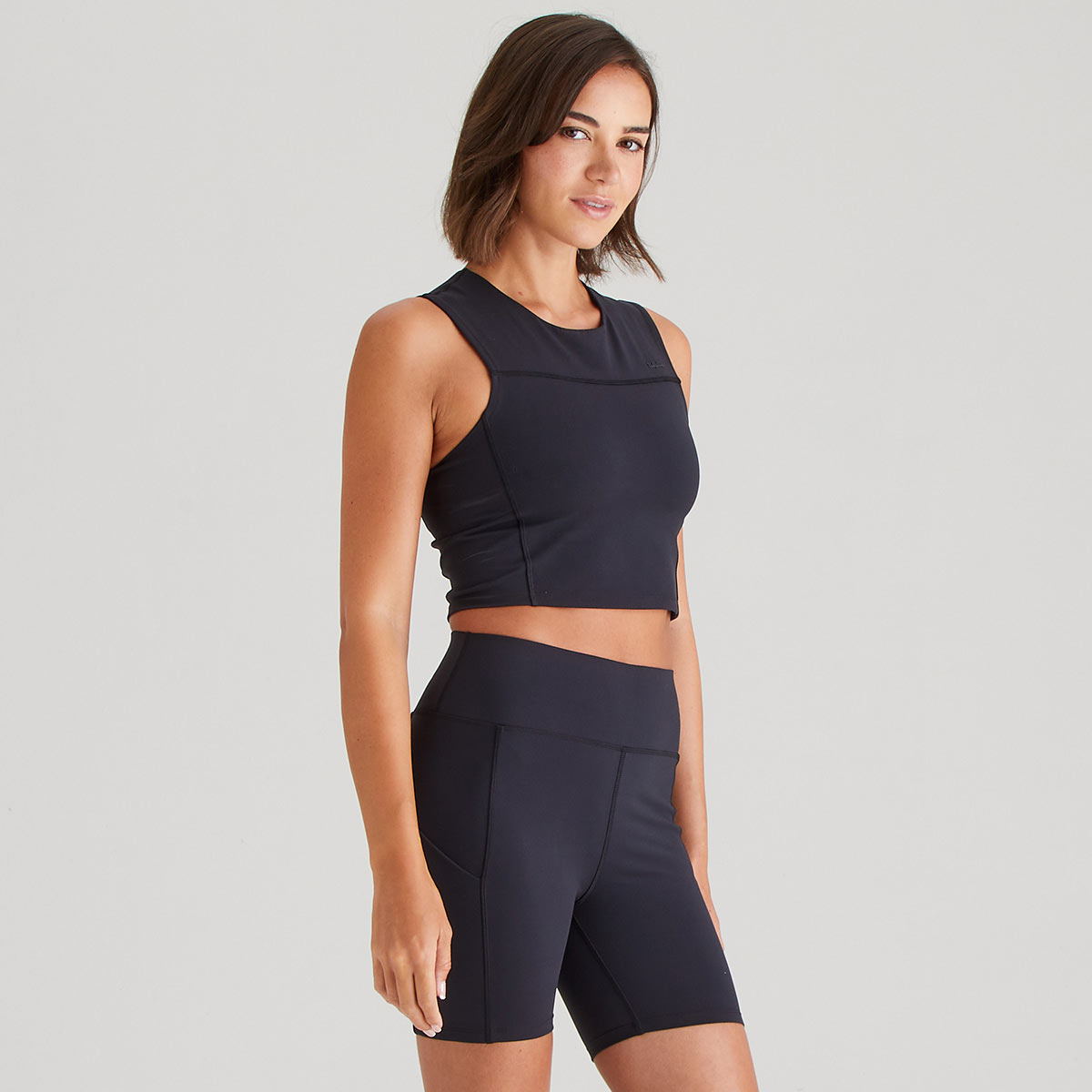 Ridgeline Women's Infinity Crop Top - Black Ridgeline Women's Infinity Crop Top - Black