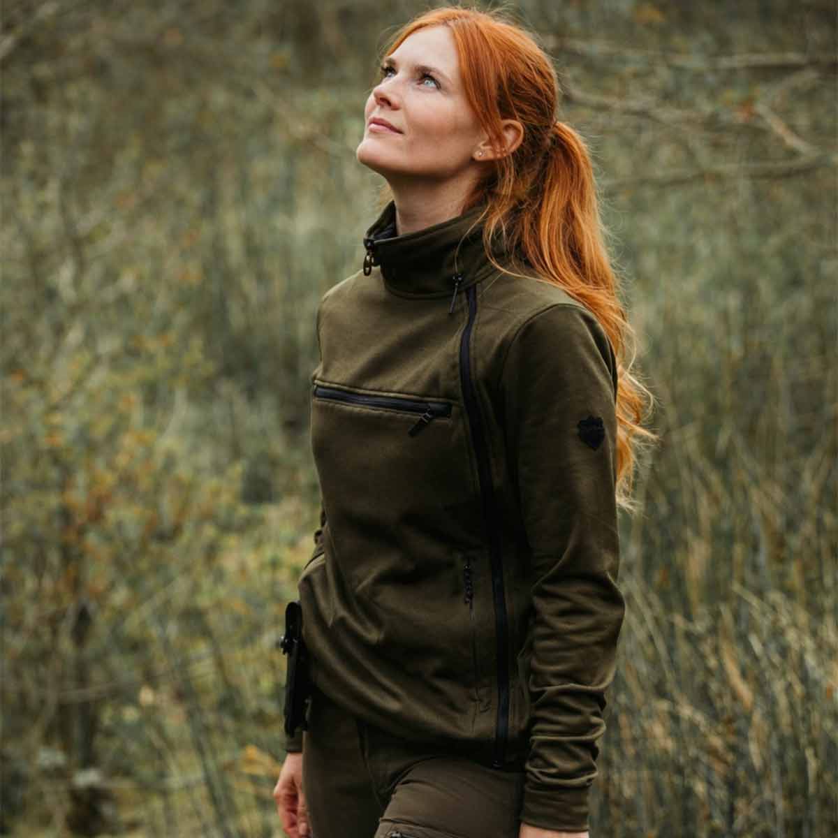 Northern Hunting Saga Women's Insulated Sweatshirt - Green - Model Northern Hunting Saga Women's Insulated Sweatshirt - Green - Model