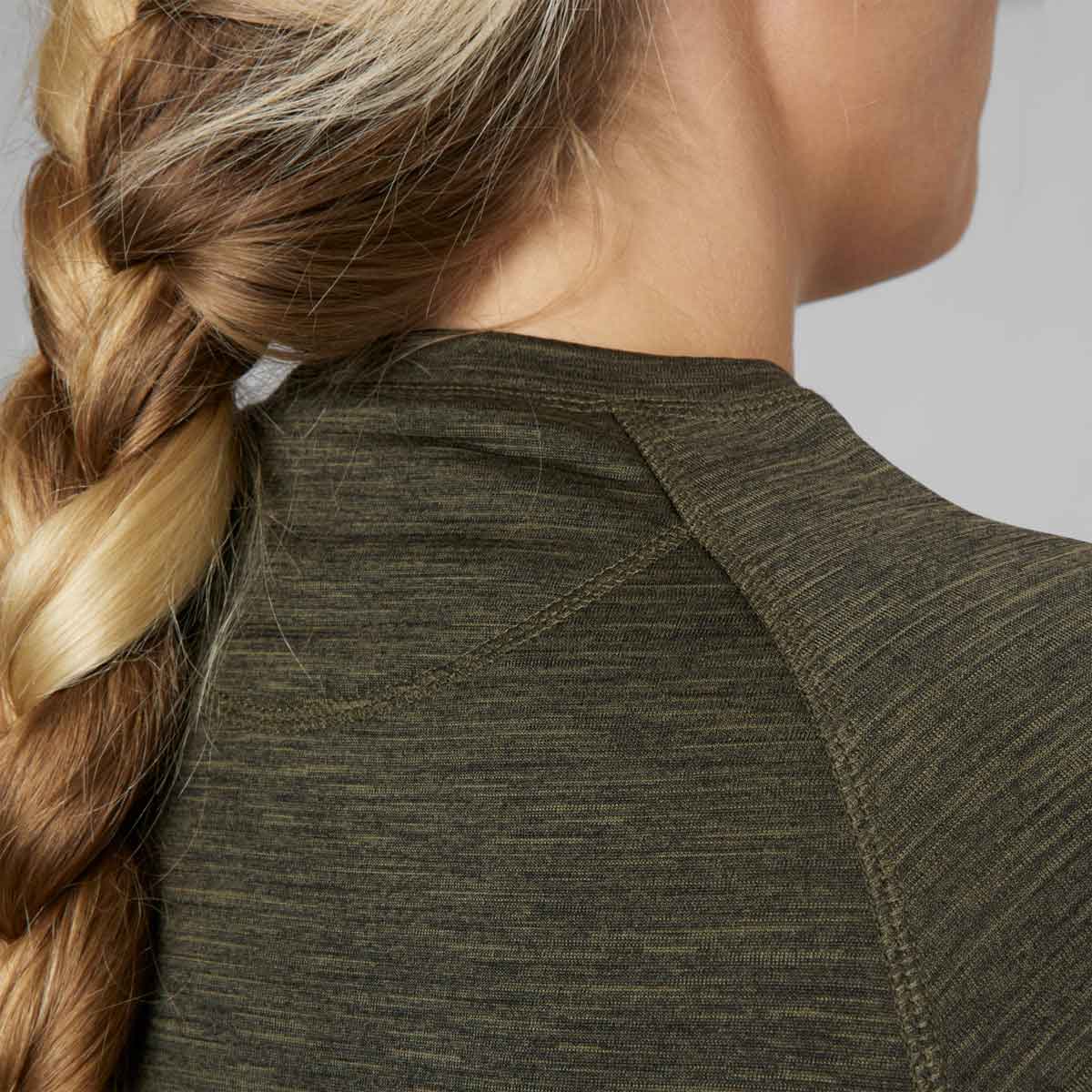 Seeland Active Long Sleeve Women's T-Shirt - rear neck Seeland Active Long Sleeve Women's T-Shirt - rear neck