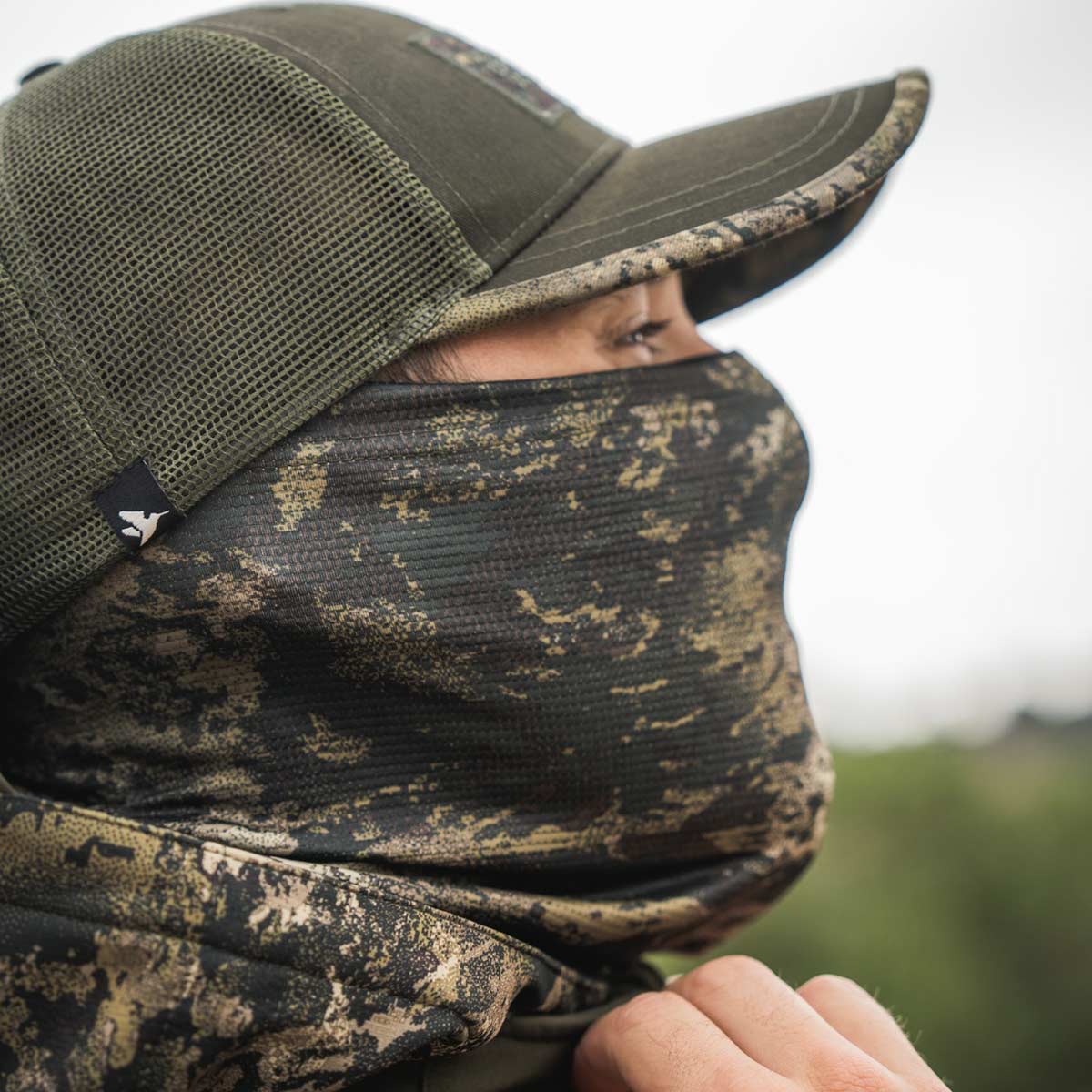 Seeland Aero Camo Cover Set - On Model - Neck Gaiter Seeland Aero Camo Cover Set - On Model - Neck Gaiter