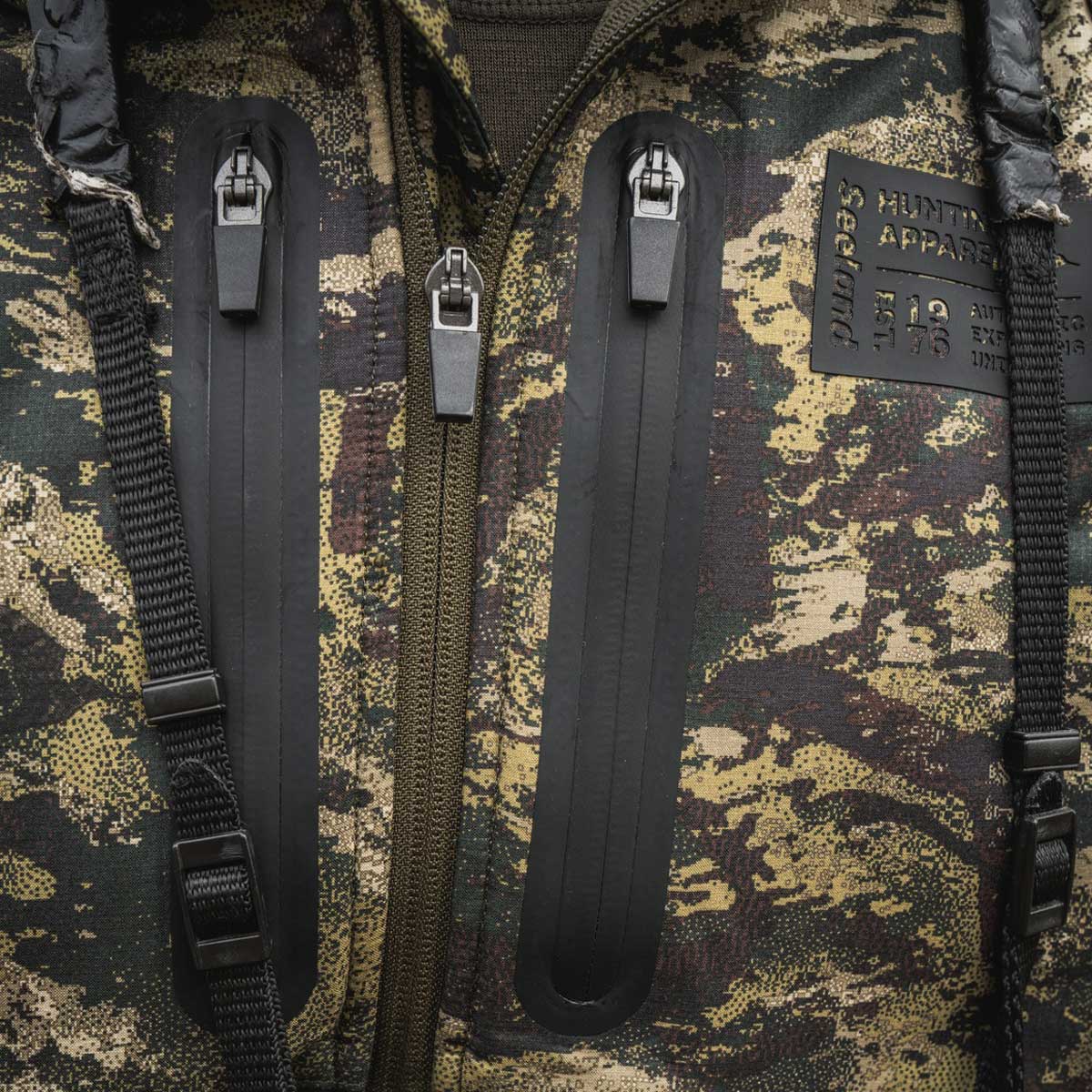 Seeland Chaser Aero Camo Jacket - Chest Pockets Detail Seeland Chaser Aero Camo Jacket - Chest Pockets Detail