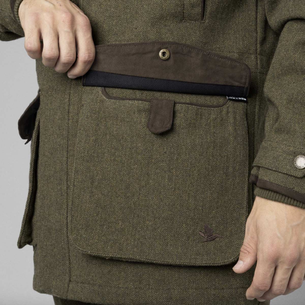 Seeland Hillside Jacket - Cartridge Pocket Detail Seeland Hillside Jacket - Cartridge Pocket Detail
