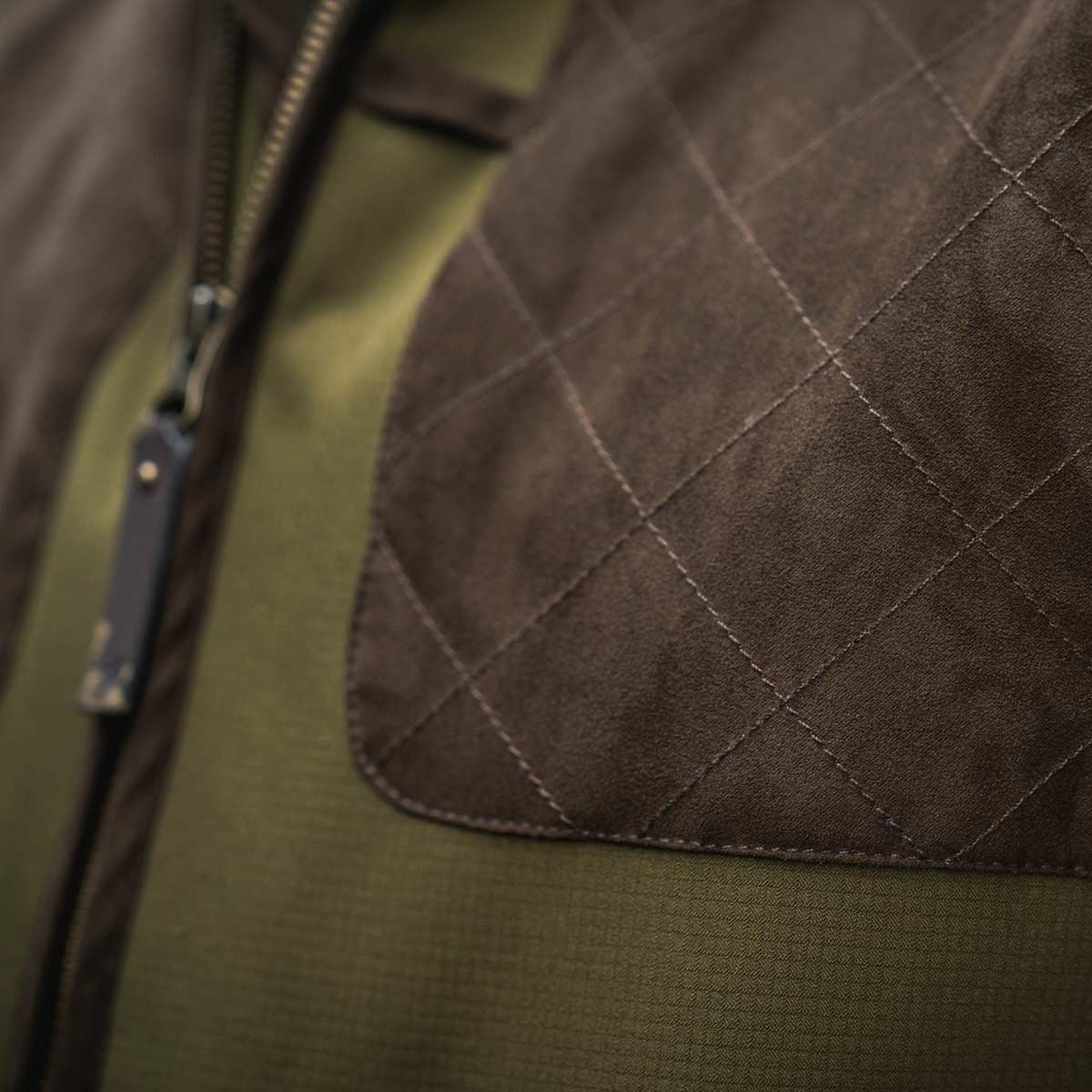 Seeland Wenlock Waistcoat - Shoulder detail Seeland Wenlock Waistcoat - Shoulder detail