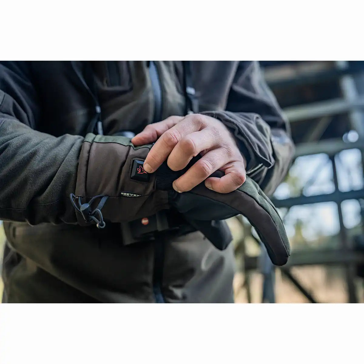 Seeland Celsius Heat Gloves - Heat Button Seeland Celsius Heat Gloves - Heat Button
