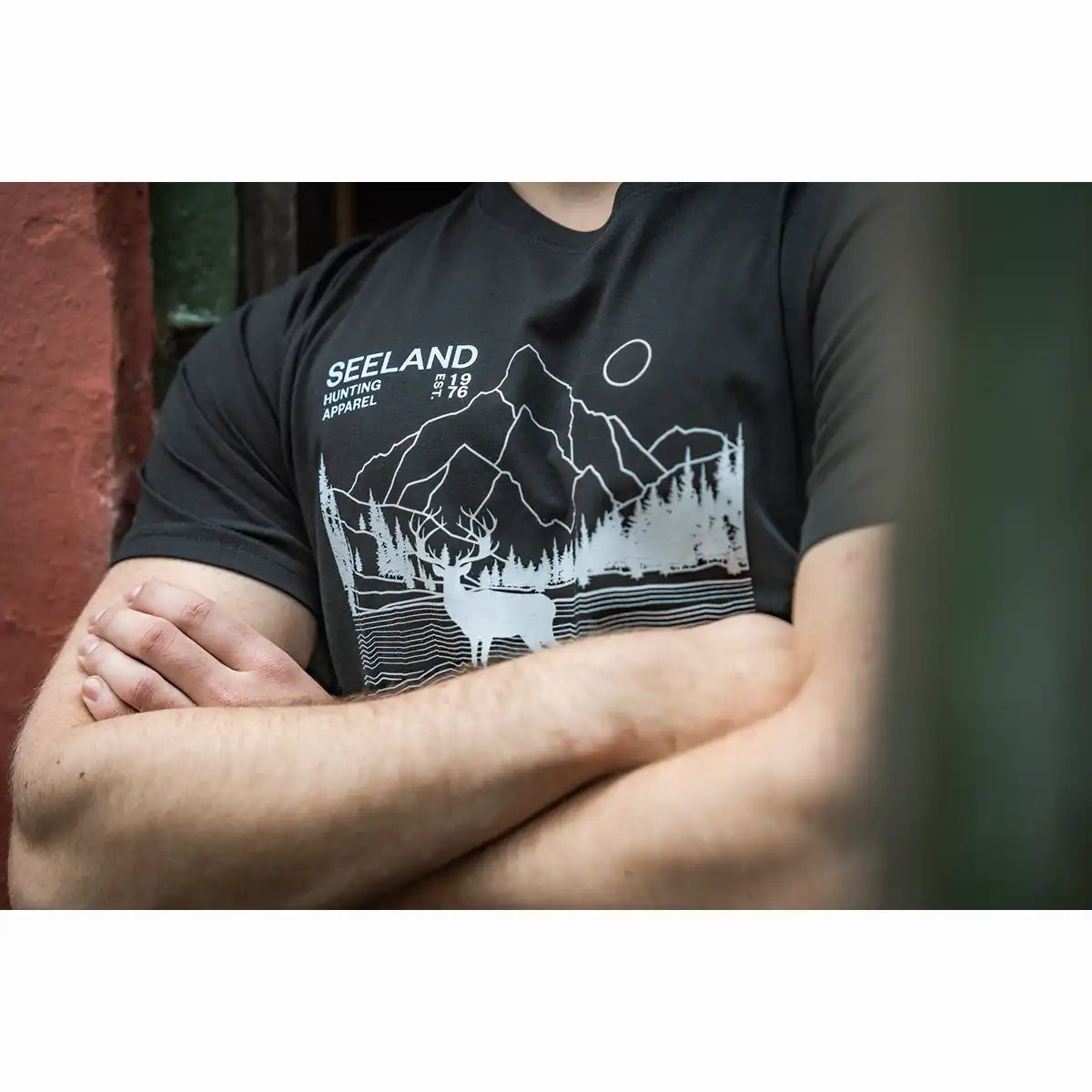 Seeland Territory T-Shirt - Worn By Model - Logo Close Up Seeland Territory T-Shirt - Worn By Model - Logo Close Up