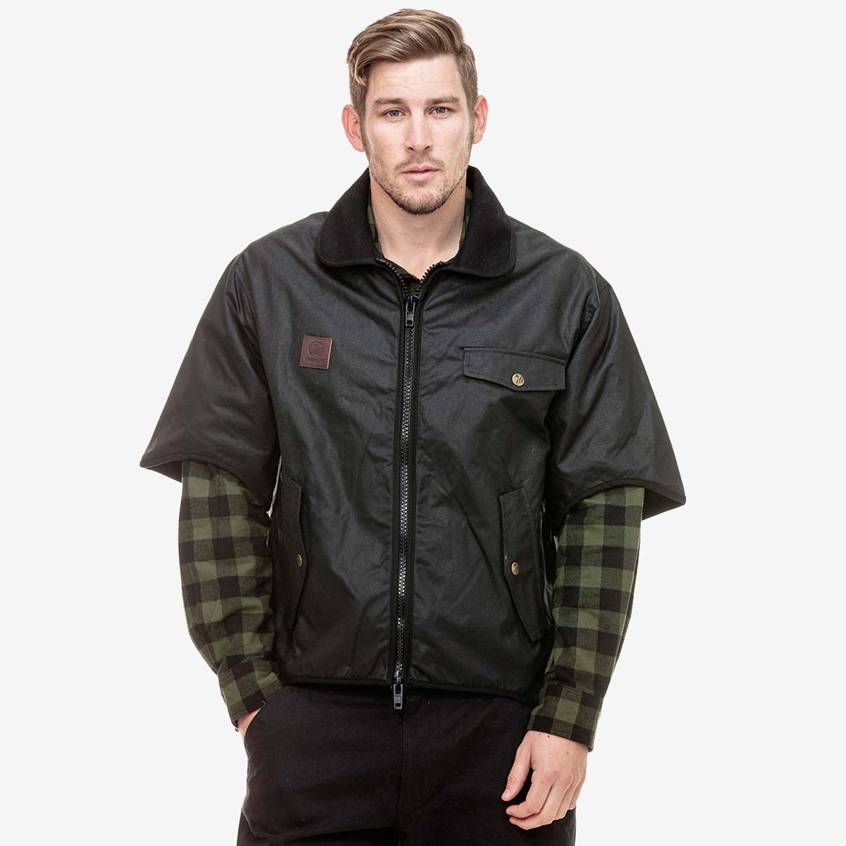 Swanndri 3/4 Sleeve Oilskin Jacket - On Model Swanndri 3/4 Sleeve Oilskin Jacket - On Model