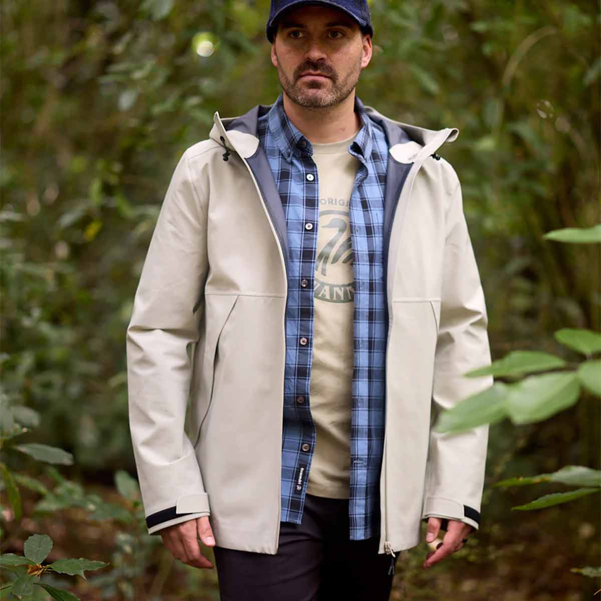 Swanndri Swanson Rain Jacket - Horizon Grey - Model Swanndri Swanson Rain Jacket - Horizon Grey - Model