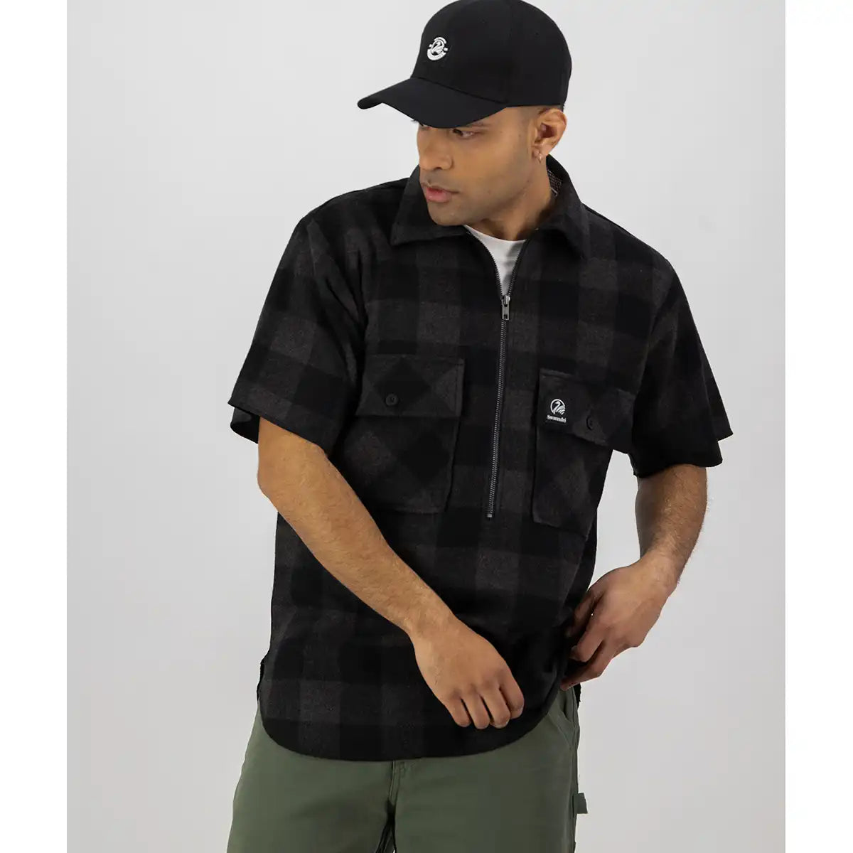 Swanndri Henderson Short Sleeved Half Zip Jacket - Grey/Black - On Model Swanndri Henderson Short Sleeved Half Zip Jacket - Grey/Black - On Model