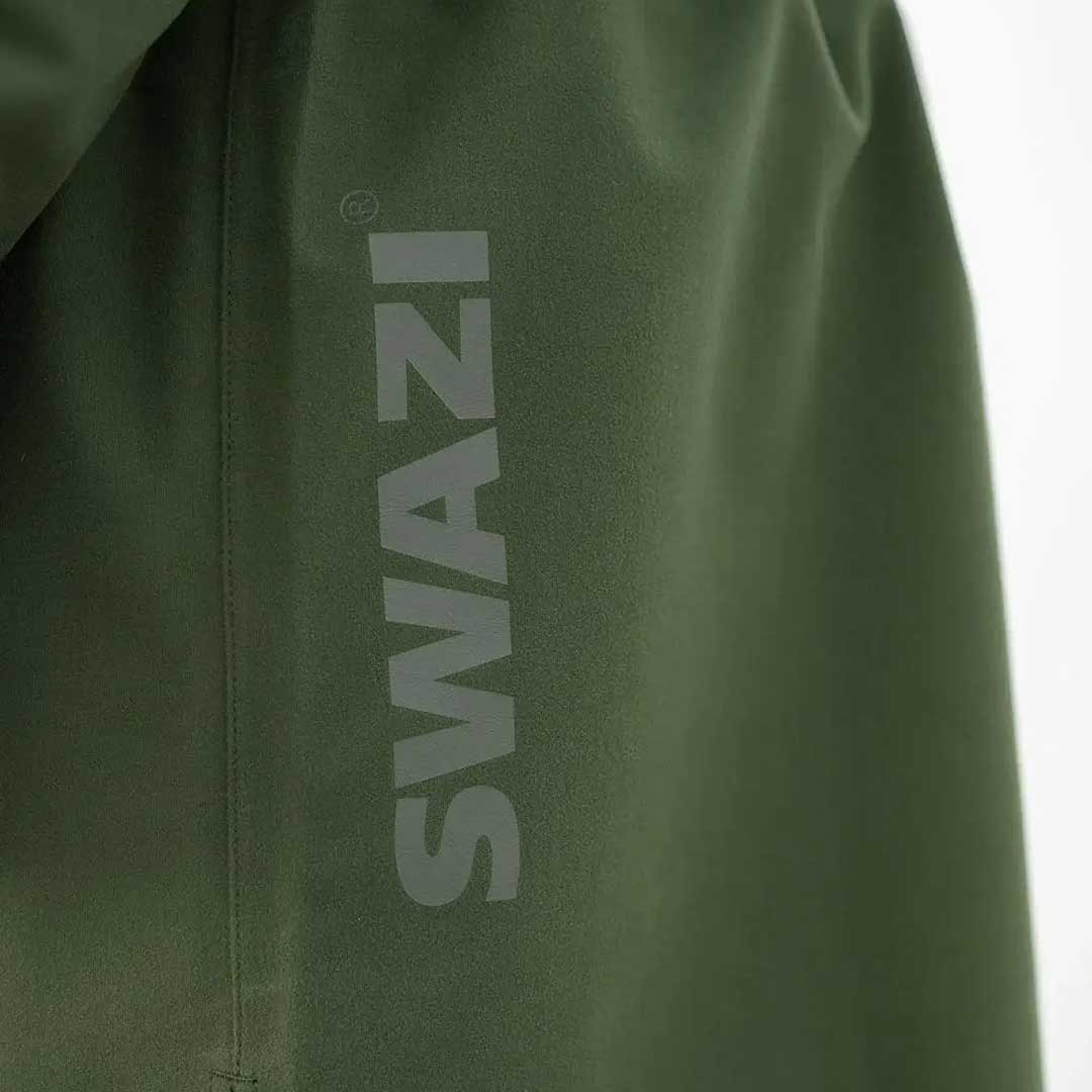 Swazi Tahr XP Smock Anorak Close Up Swazi Tahr XP Smock Anorak Close Up