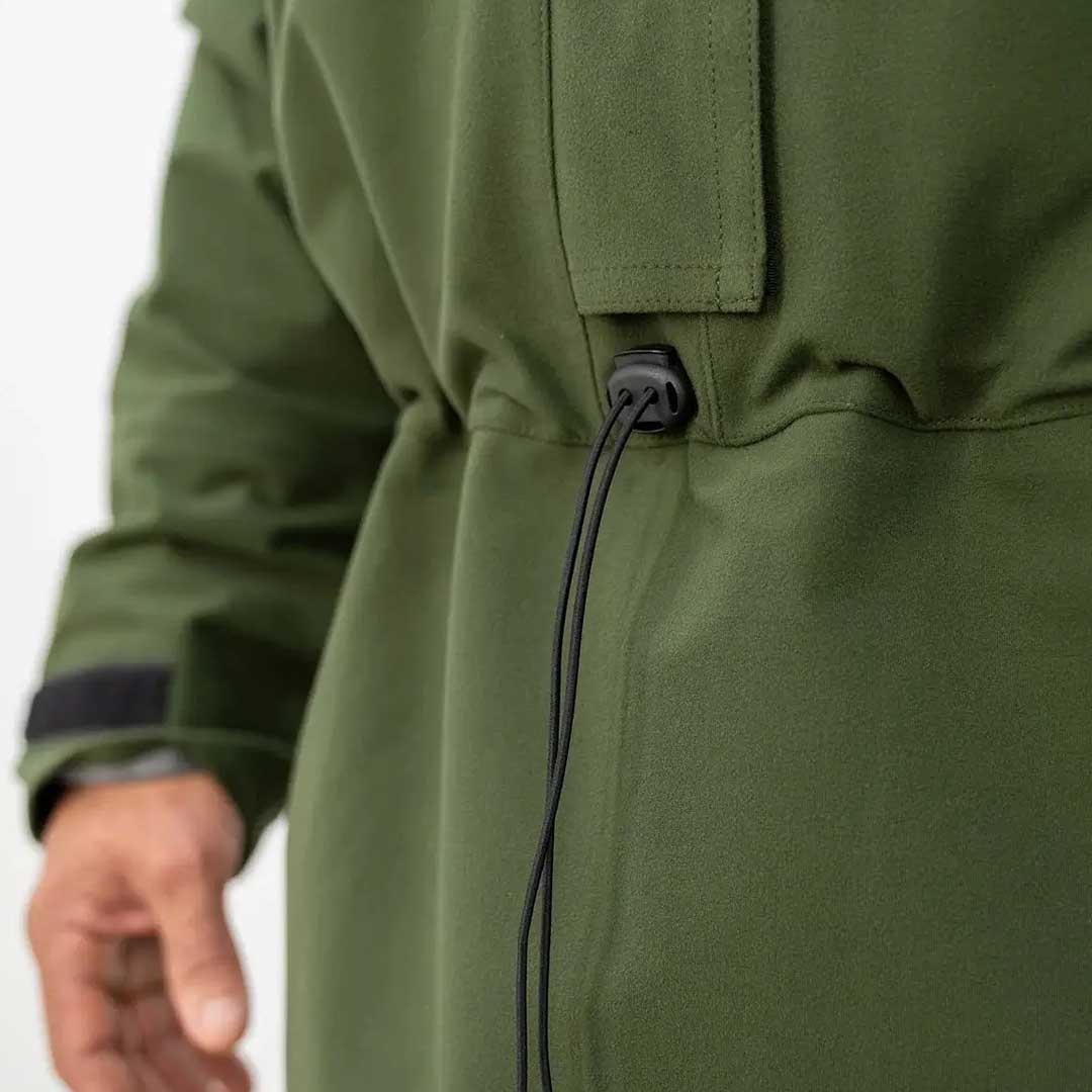 Swazi Tahr XP Smock Anorak - Toggle drawstring close up Swazi Tahr XP Smock Anorak - Toggle drawstring close up