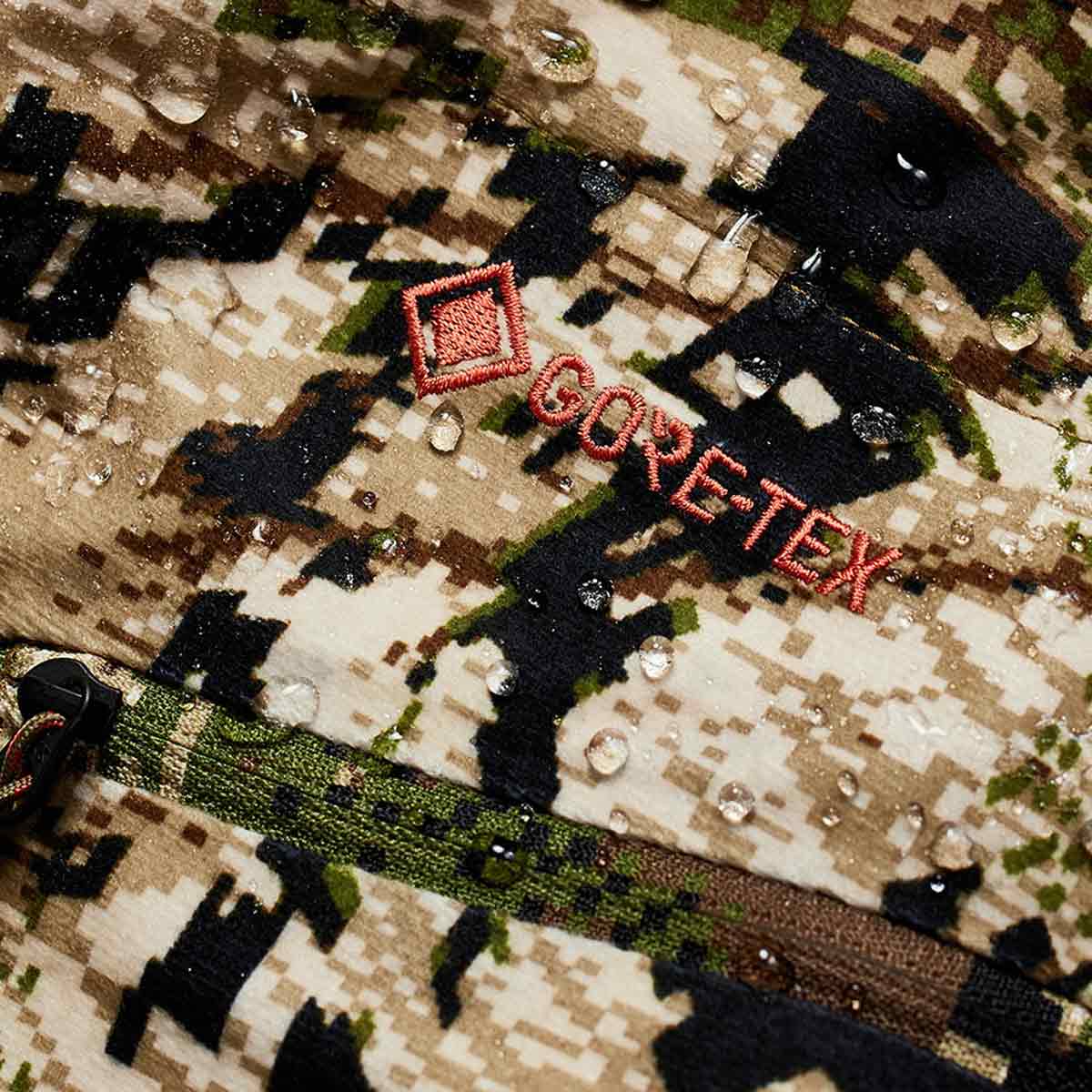 Sitka Thunderhead Men's Waterproof Trousers Detail Sitka Thunderhead Men's Waterproof Trousers Detail