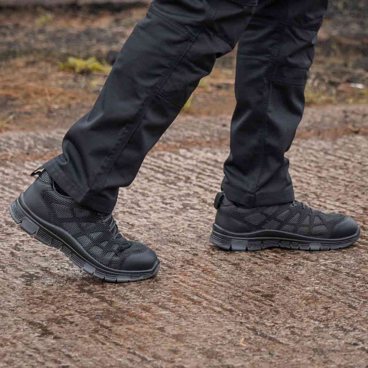 Xpert Charge S3 Safety Trainer Black/Grey Xpert Charge S3 Safety Trainer Black/Grey