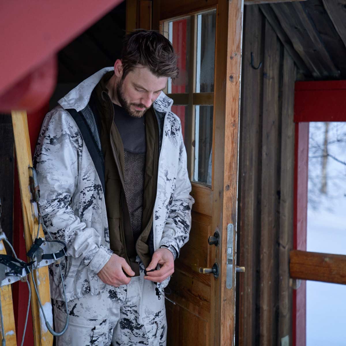 Harkila Base Mesh Crew Neck- Lifestyle Harkila Base Mesh Crew Neck- Lifestyle