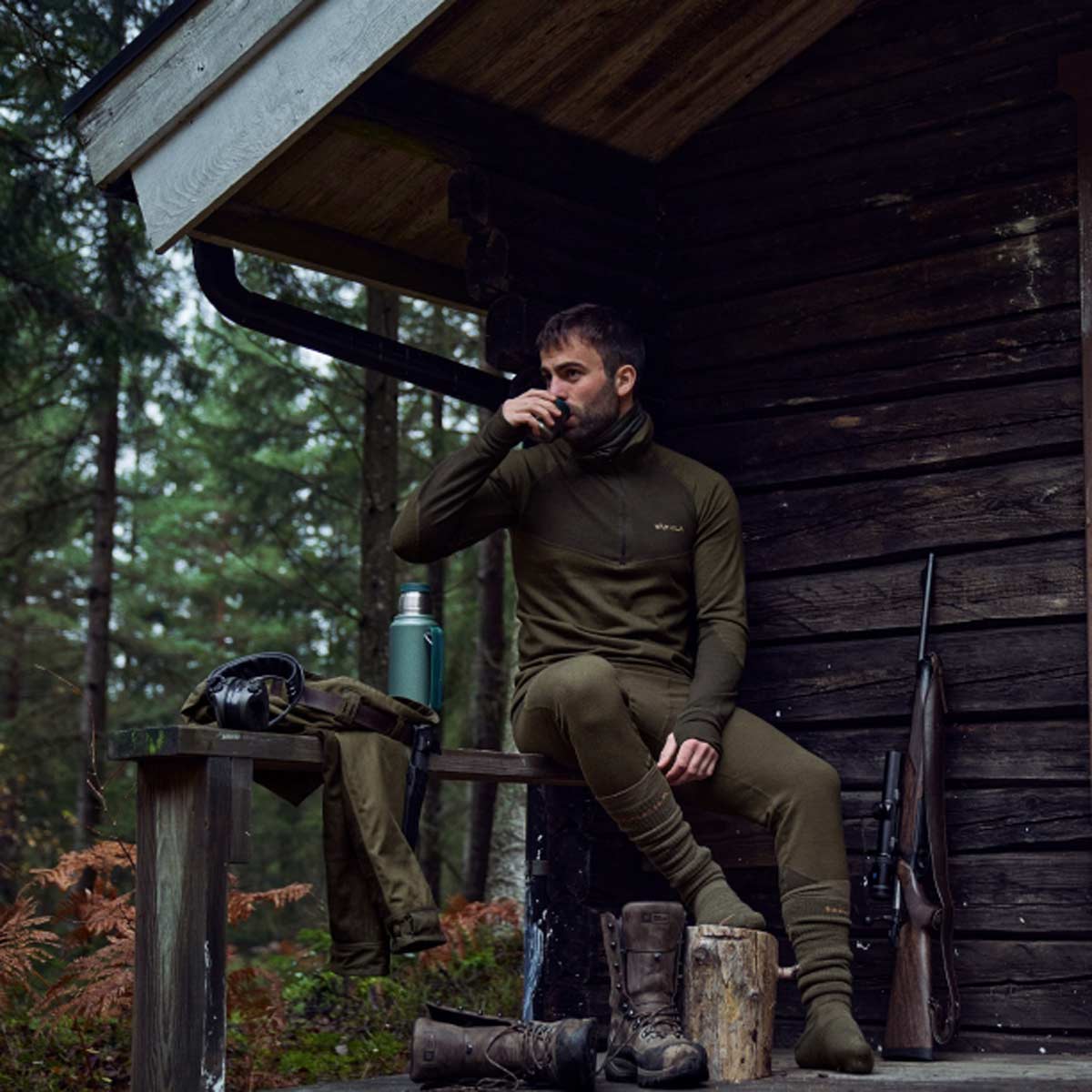 Harkila Base Warm Zip Neck- Lifestyle Harkila Base Warm Zip Neck- Lifestyle