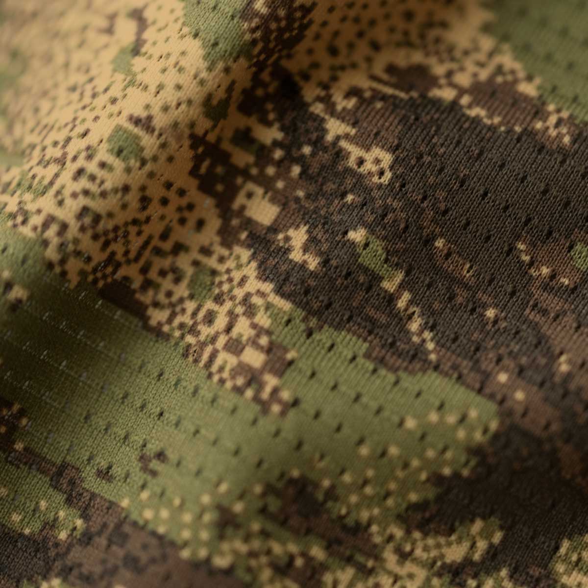 Harkila Deer Stalker Camo Cover Jacket - Up Close Harkila Deer Stalker Camo Cover Jacket - Up Close