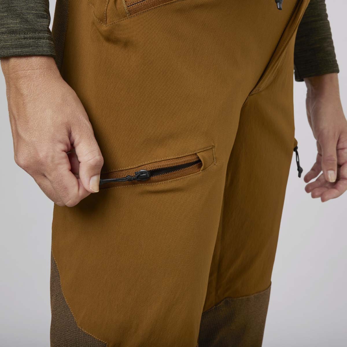 Seeland Larch Membrane Women's Trousers Burnt Clay - thigh pockets Seeland Larch Membrane Women's Trousers Burnt Clay - thigh pockets