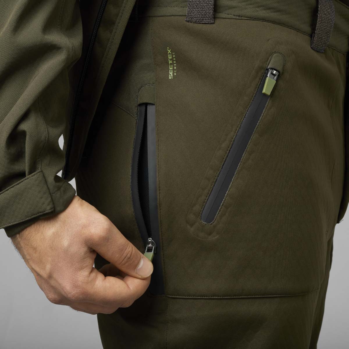 Seeland Hawker Shell II Trousers - thigh ventilation zips Seeland Hawker Shell II Trousers - thigh ventilation zips