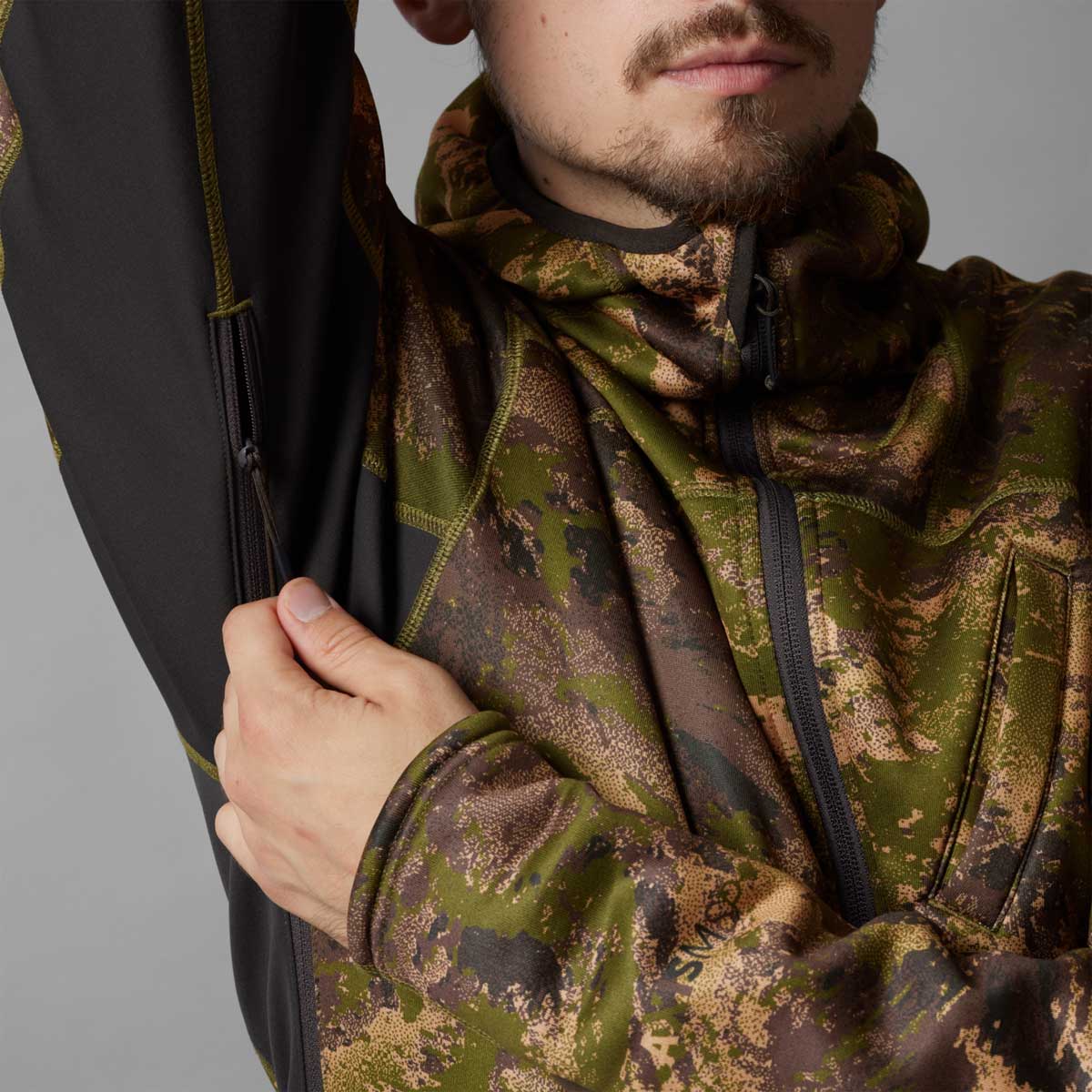 Harkila Deer Stalker Camo Fleece Hoodie - Under Arm Vent Harkila Deer Stalker Camo Fleece Hoodie - Under Arm Vent