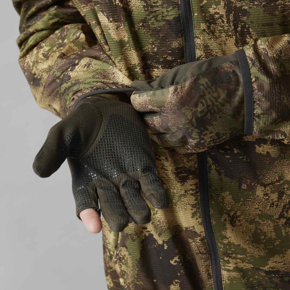 Harkila Deer Stalker Camo HWS Gloves - Index Finger Hold Back Harkila Deer Stalker Camo HWS Gloves - Index Finger Hold Back