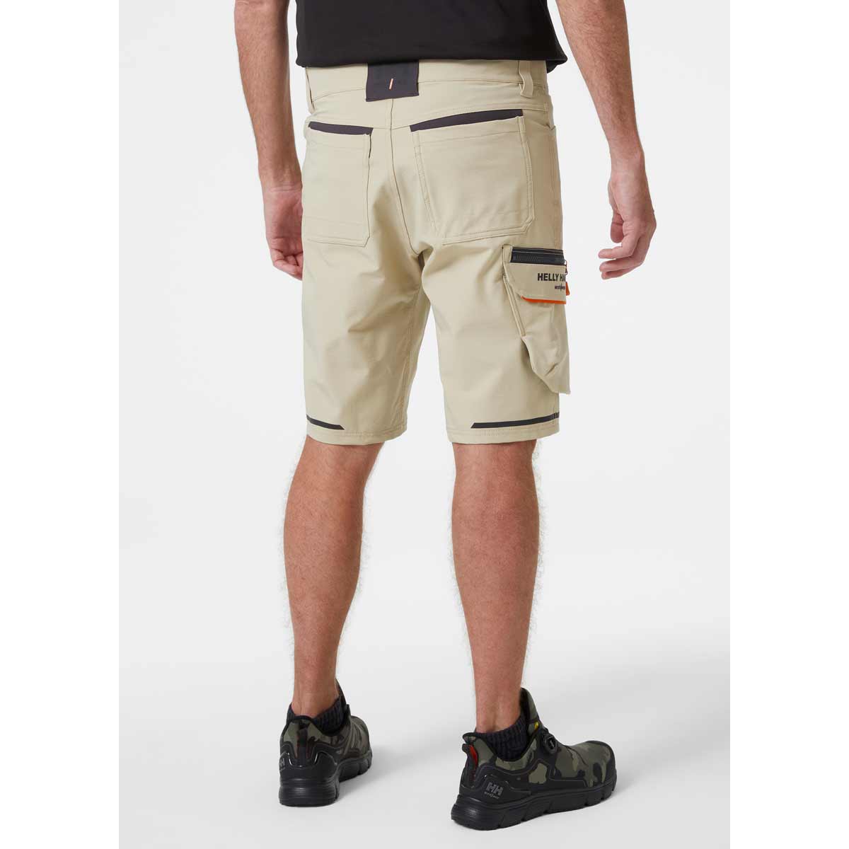 Helly Hansen Kensington Service Shorts Sandy Ebony Life Helly Hansen Kensington Service Shorts Sandy Ebony Life