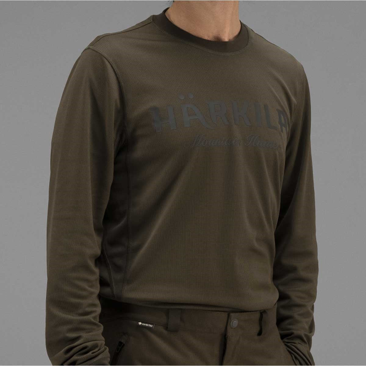 Harkila Mountain Hunter L/S T-Shirt - On Model Harkila Mountain Hunter L/S T-Shirt - On Model