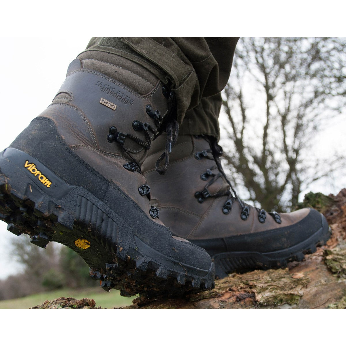 Jack Pyke Hunters Boots - Brown - lifestyle Jack Pyke Hunters Boots - Brown - lifestyle