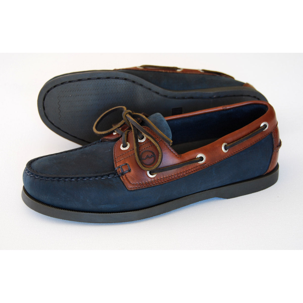 Orca Bay Oakland Women's Deck Shoes Navy Orca Bay Oakland Women's Deck Shoes Navy