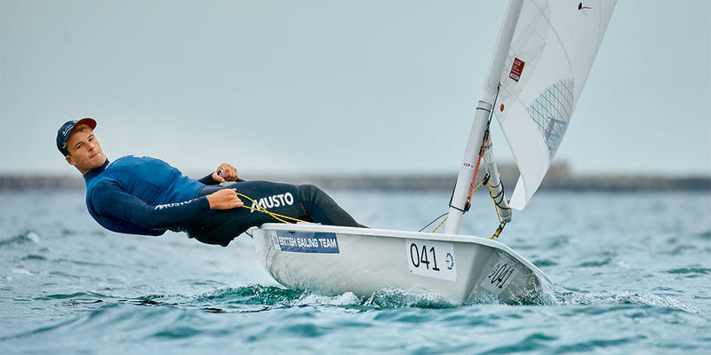 What to wear when dinghy sailing