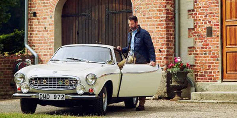 Explore our men's summer country clothing guide with breathable shirts, polo shirts, deck shoes, gilets, shorts & sandals perfect for summer style.