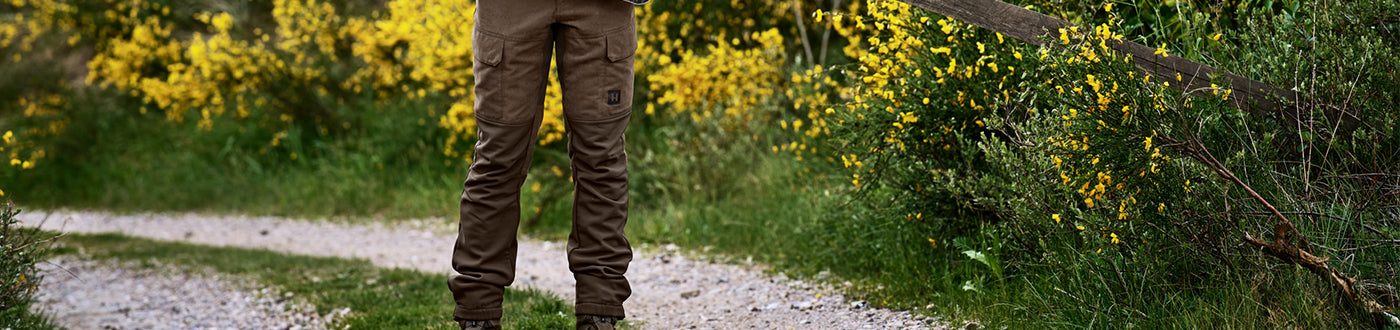Harkila trousers for stalking & shooting. Waterproof Gore-Tex trousers, durable hunting trousers & Harkila Pro Hunter trouser