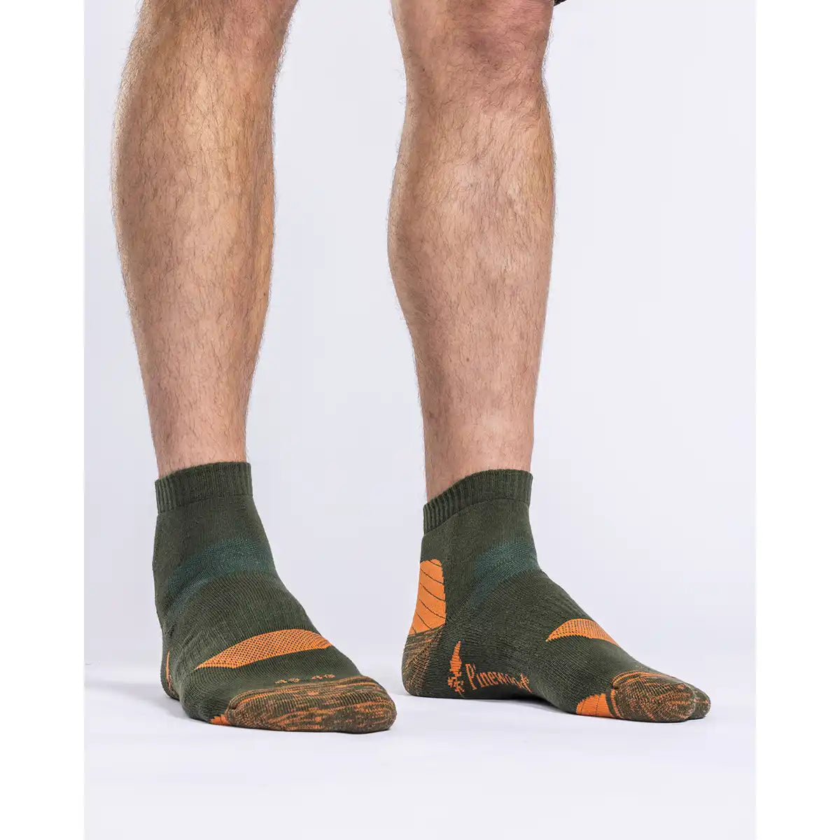 Pinewood InsectSafe Cotton Mid Socks- Olive- on model