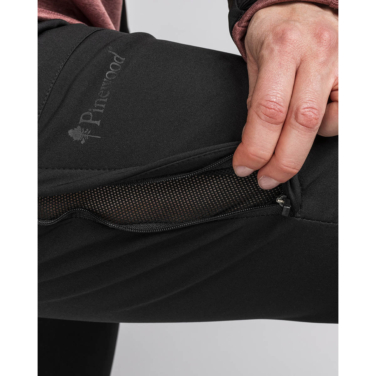 Pinewood Dog Sports Womens Wilda Stretch Shell Trousers- Ventilation zips