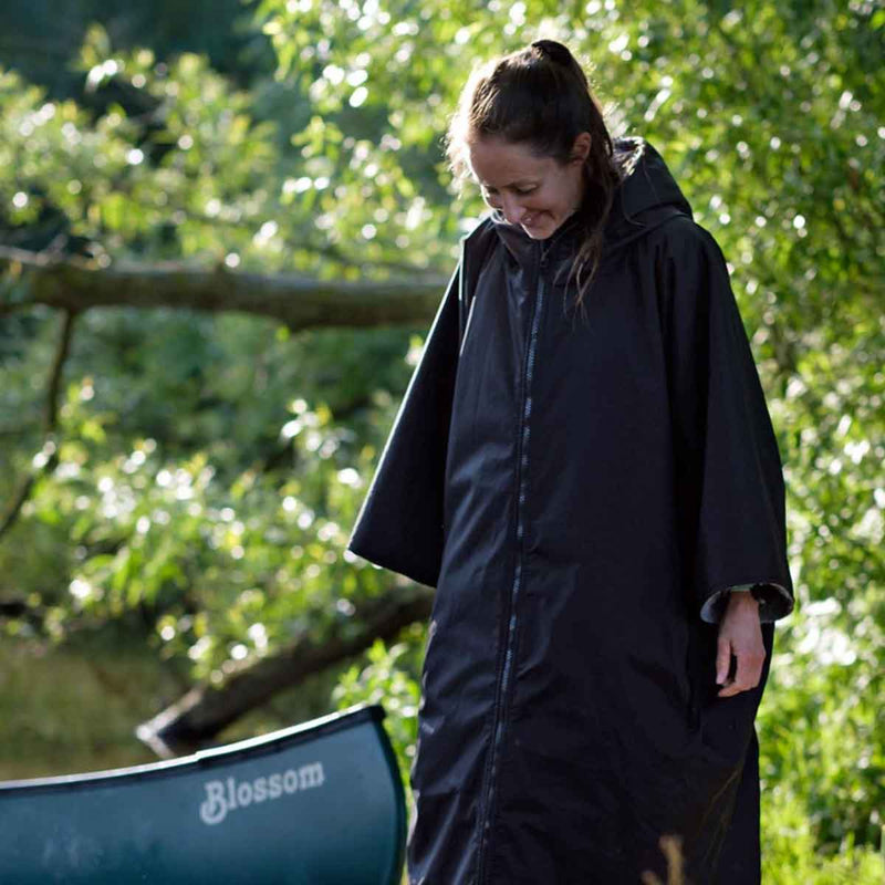 Lifeventure Waterproof Changing Robe - Short sleeve