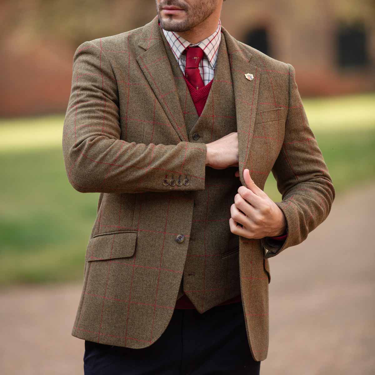 Alan Paine Combrook Lined Tweed Waistcoat | ArdMoor